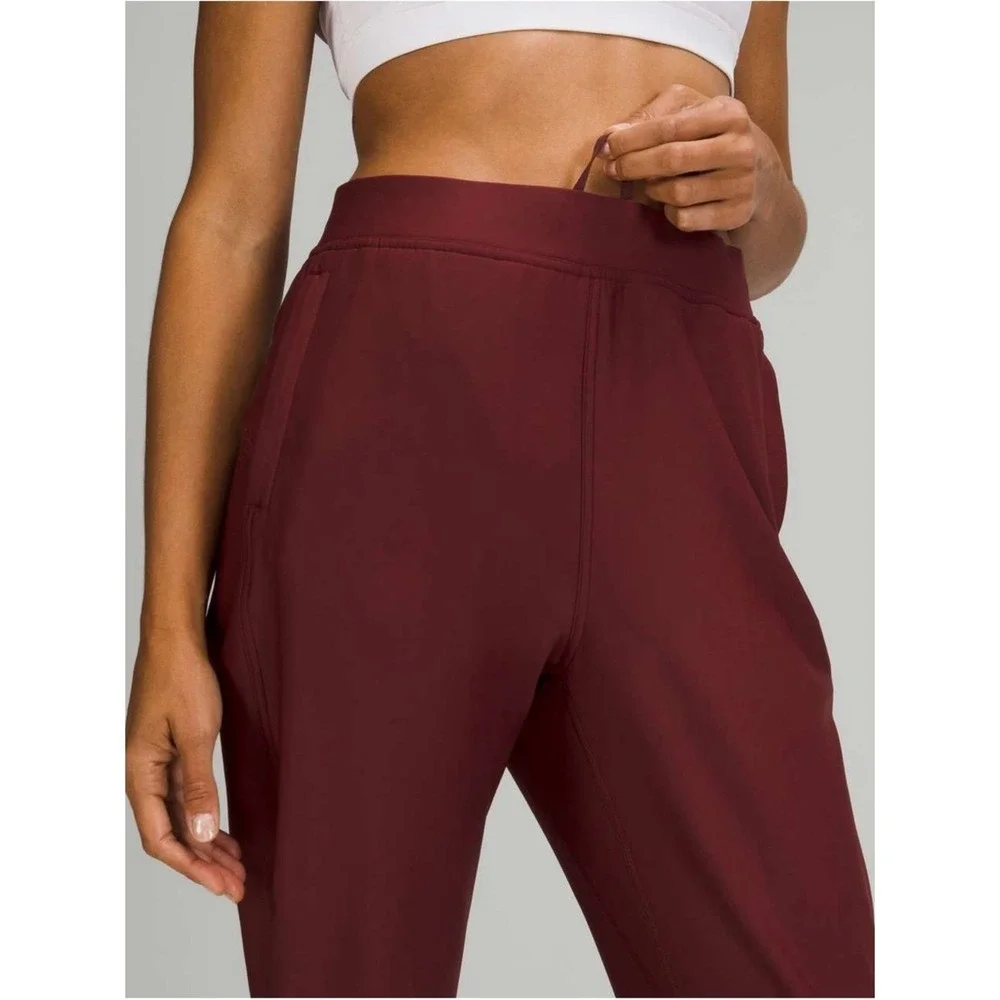 Lululemon Adapted State Tech Fleece Joggers Red Merlot Size 0 NWOT